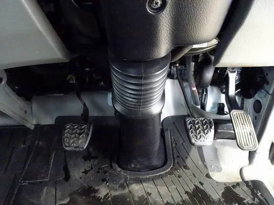 デュトロ 2t 4WD FJL 標準セミロング 平ボデー