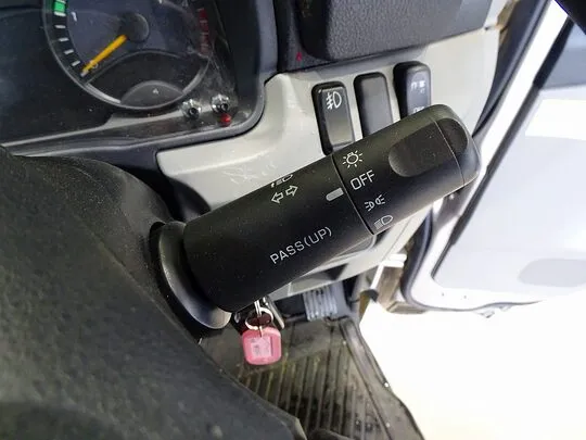 キャンター 2t 全低床 標準 平ボデー