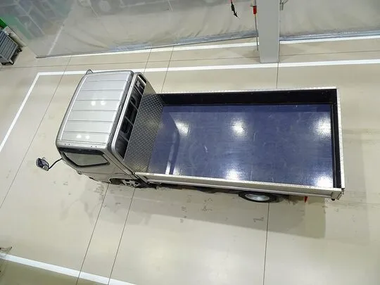 キャンター 2t 全低床 標準 平ボデー