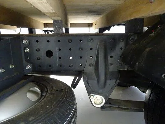 キャンター 2t 全低床 標準 平ボデー