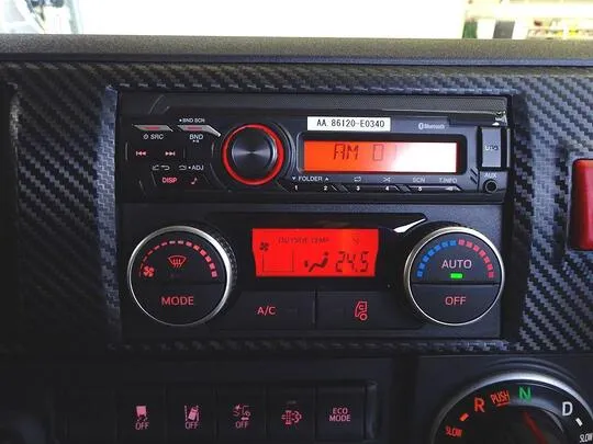 プロフィア 13.8t 4軸 アルミウイング リアエアサス 380ps 未使用車