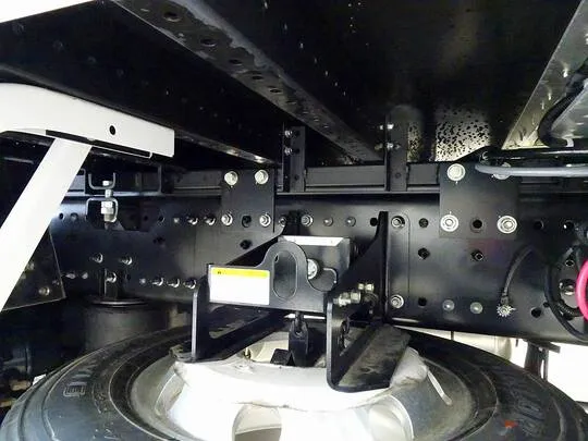 プロフィア 13.8t 4軸 アルミウイング リアエアサス 380ps 未使用車