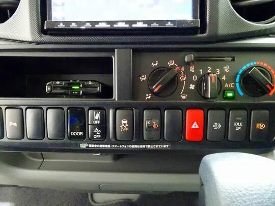 ダイナ 1.2t JL Wタイヤ パネルバン