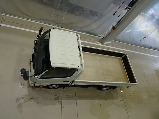 デュトロ 2t FJL 標準 平ボデー 総重量5t未満