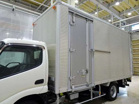 デュトロ 2.95t FJL 標準ロング アルミバン フルゲート付