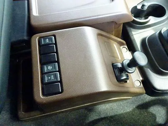 ギガ 13.7t 4軸 アルミウイング リアエアサス 380ps