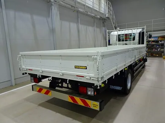 レンジャー 5.8t 増トン 4WD 標準ベッド付 平ボデー 240ps 未使用車