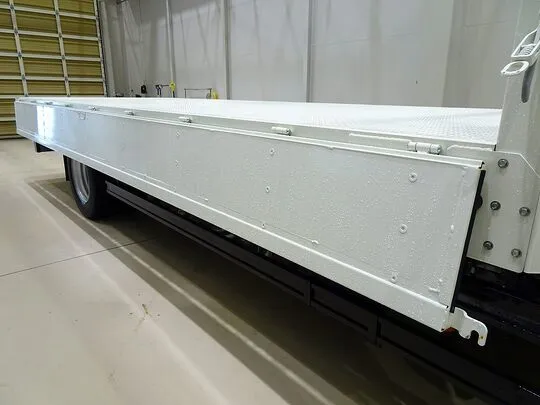 レンジャー 5.8t 増トン 4WD 標準ベッド付 平ボデー 240ps 未使用車