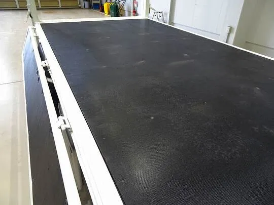 デュトロ 2t 4WD FJL 標準 垂直P/G付