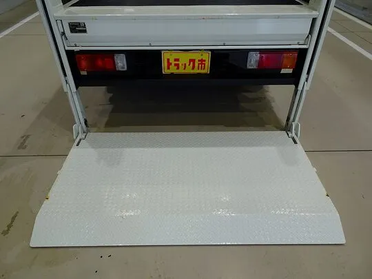 デュトロ 2t 4WD FJL 標準 垂直P/G付