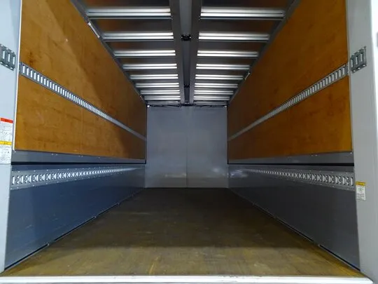 レンジャー 2.85t ワイドベッド付 アルミウイング 240ps