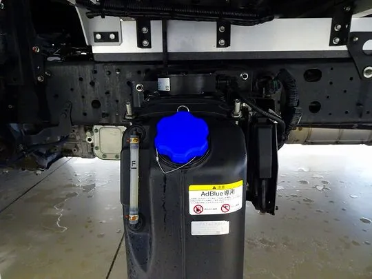 レンジャー 2.85t ワイドベッド付 アルミウイング 240ps