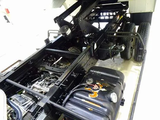 フォワード 2.85t 標準ベッドレス 深ダンプ 210ps