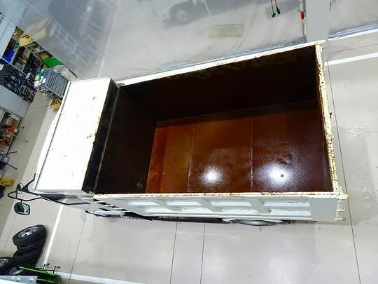 フォワード 2.85t 標準ベッドレス 深ダンプ 210ps