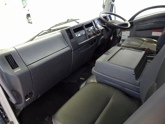 フォワード 2.85t 標準ベッドレス 深ダンプ 210ps