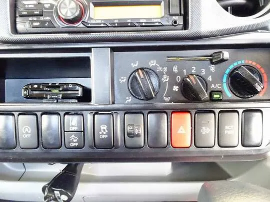 ダイナ 2t JL 標準 平ボデー 総重量5t未満