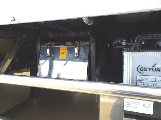 スーパーグレート 13.7t 4軸 アルミブロック 平ボディ リアエアサス 394ps