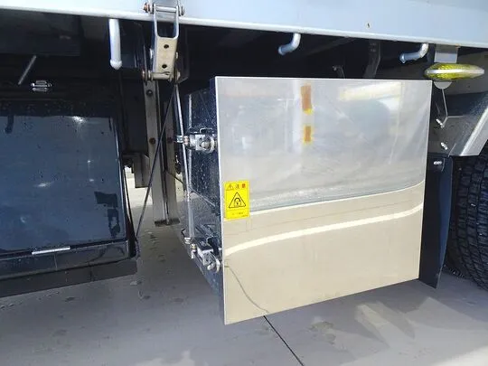 スーパーグレート 13.7t 4軸 アルミブロック 平ボディ リアエアサス 394ps