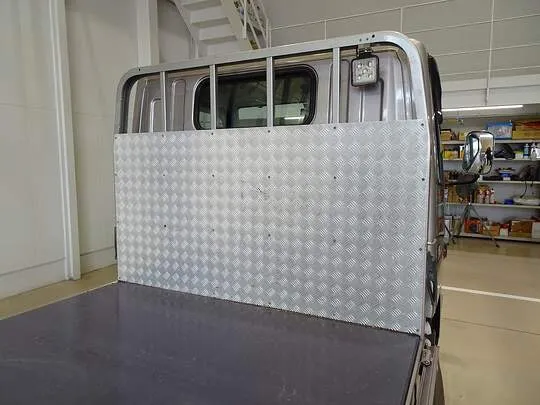 キャンター 2t 全低床 標準 平ボデー