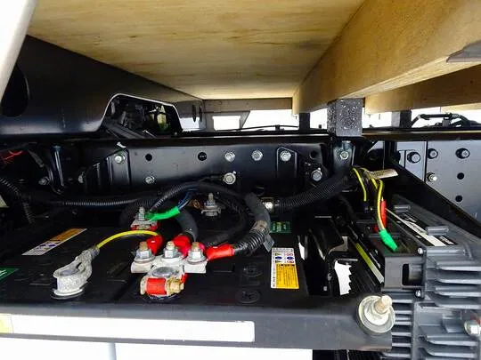 キャンター 2t 全低床 標準 平ボデー