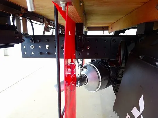 キャンター 2t 全低床 標準 平ボデー