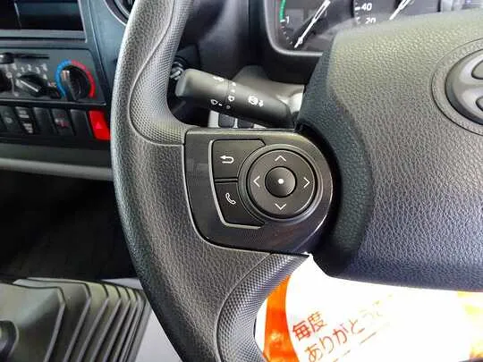 デュトロ 4.65t 高床 ワイド超ロング 平ボデー 未使用車