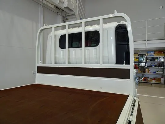 デュトロ 4.65t 高床 ワイド超ロング 平ボデー 未使用車