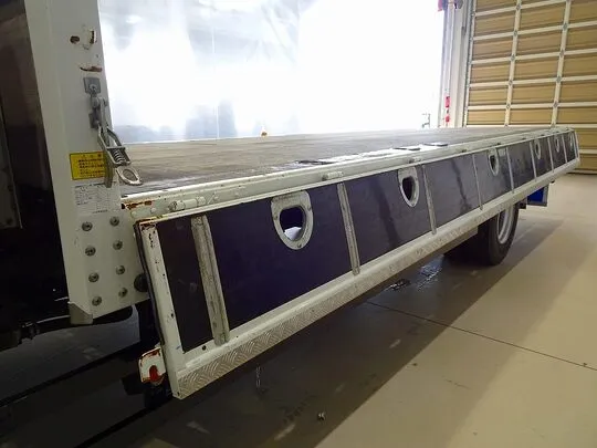 【年次点検済】フォワード 2.3t 標準ベッドレス タダノ4段クレーン付 210ps