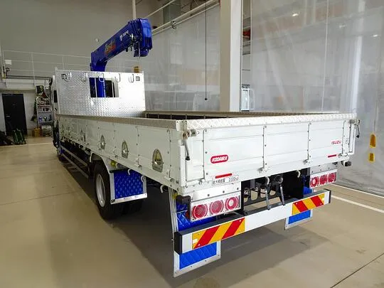 【年次点検済】フォワード 2.3t 標準ベッドレス タダノ4段クレーン付 210ps