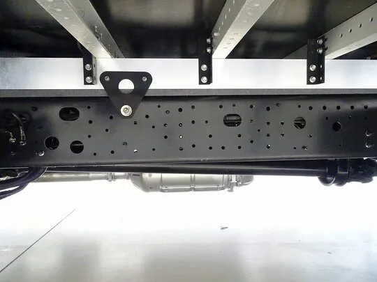 レンジャー 2.85t ワイドベッド付 アルミウイング 240ps