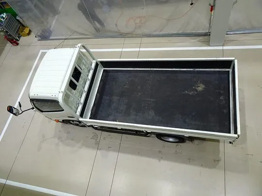 デュトロ 2t 4WD FJL 標準セミロング 平ボデー