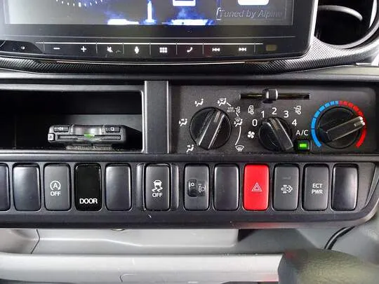 トヨエース 2t FJL 標準 パネルバン 総重量5t未満