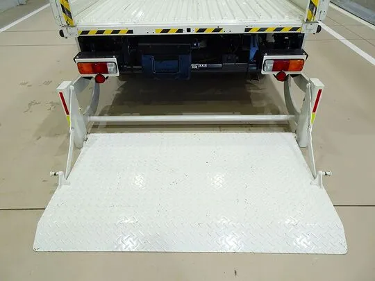 ダイナ 1.3t 4WD JL Wタイヤ アーム式P/G付