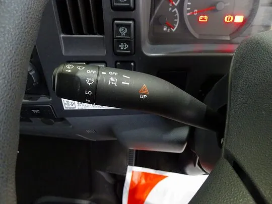 フォワード 2.85t 標準ベッドレス 深ダンプ 210ps