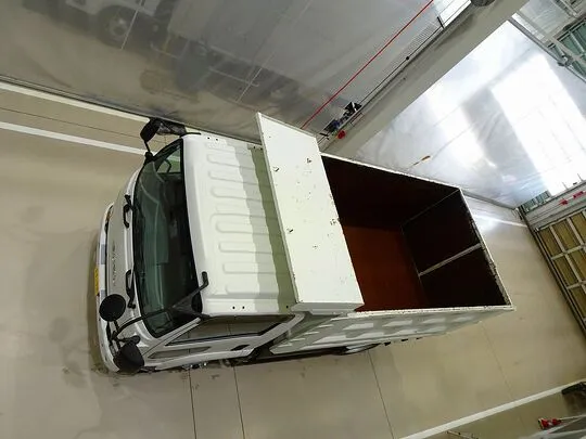 フォワード 2.85t 標準ベッドレス 深ダンプ 210ps