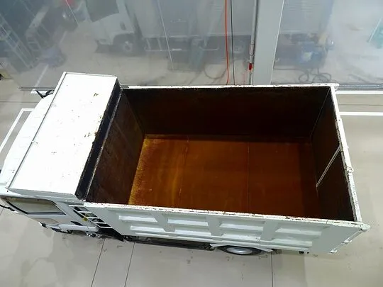 フォワード 2.85t 標準ベッドレス 深ダンプ 210ps