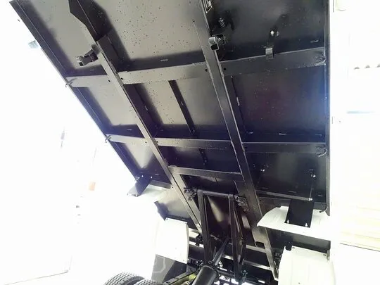 エルフ 2t 4WD FFL 強化ダンプ 未使用車