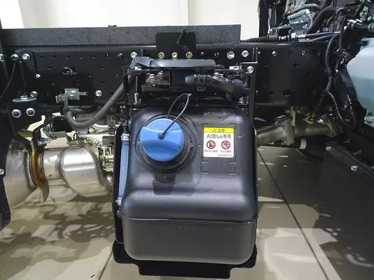 エルフ 2t 4WD FFL 強化ダンプ 未使用車