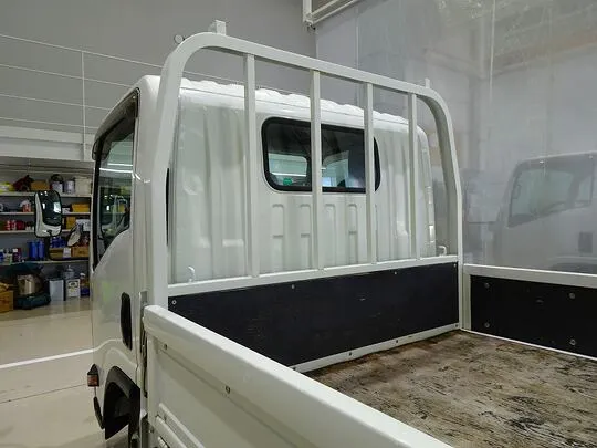 エルフ 2t FFL 標準セミロング 平ボディ 総重量5t未満