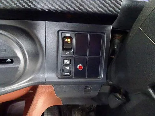 レンジャー 2.45t 標準ベッド付 ユニック4段クレーン付 210ps