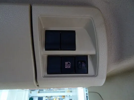 レンジャー 2.45t 標準ベッド付 ユニック4段クレーン付 210ps