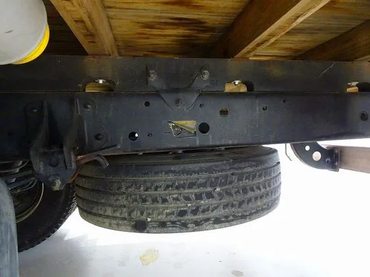 レンジャー 2.45t 標準ベッド付 ユニック4段クレーン付 210ps