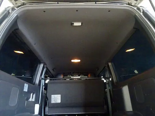 ハイエースバン スーパーGL ダークプライムⅡ 1t 4WD 2/5人乗り 5ドア