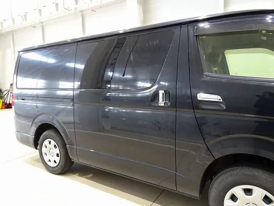 ハイエースバン スーパーGL ダークプライムⅡ 1t 4WD 2/5人乗り 5ドア