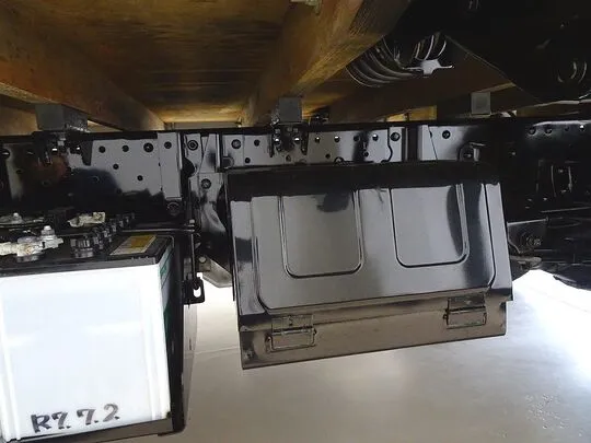 エルフ 2t 4WD FFL ワイドロング 平ボデー