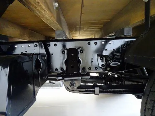 エルフ 2t 4WD FFL ワイドロング 平ボデー