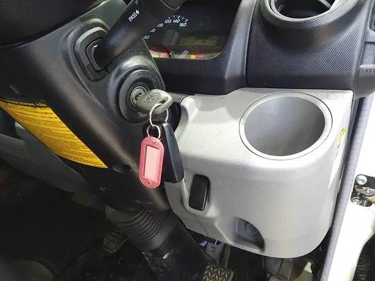 トヨエース 1.25t 4WD FJL Sタイヤ 平ボディ