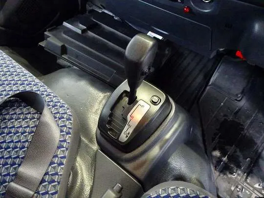 エルフ 2t 高床 標準ロング 低温冷凍車 スタンバイ/格納ゲート付