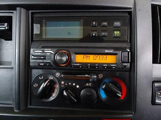 エルフ 2t 高床 標準ロング 低温冷凍車 スタンバイ/格納ゲート付