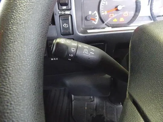 エルフ 2t 高床 標準ロング 低温冷凍車 スタンバイ/格納ゲート付